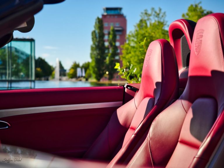 Porsche Messe München Autoshooting Fabel Photography München: Elegante Sportwagen- oder Oldtimer-Porträt